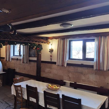 Mira Guest House Dobrinishte Buitenkant foto