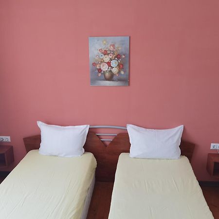 Mira Guest House Dobrinishte Kamer foto