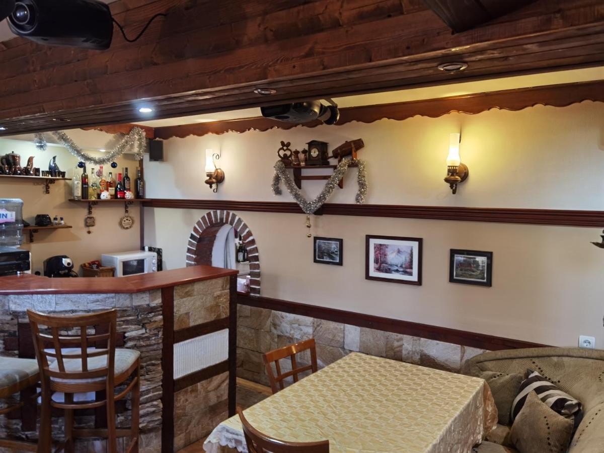 Mira Guest House Dobrinishte Buitenkant foto