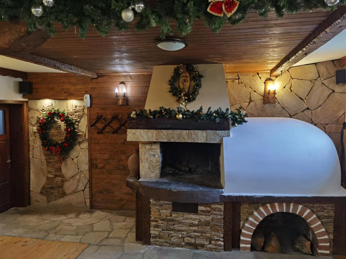 Mira Guest House Dobrinishte Buitenkant foto